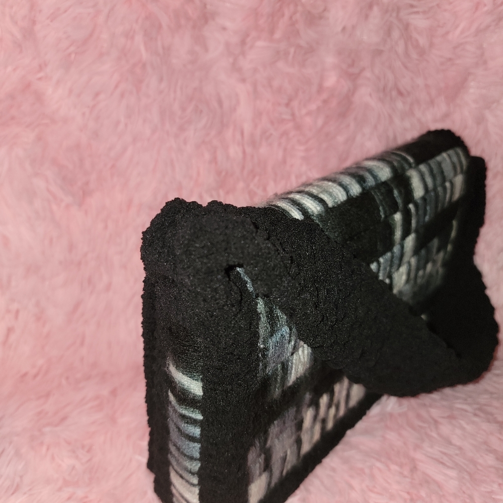 Shoulder Purse - Picture 4 of 8